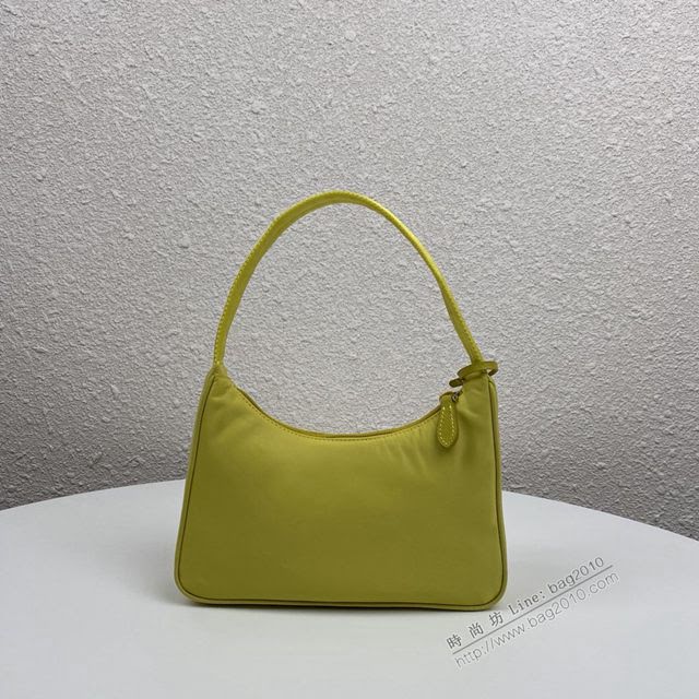 prada女包 普拉達新款升級版Hobo手拎包 1NE515 Prada女士尼龍單肩包 Prada三合一腋下包  pyd2374